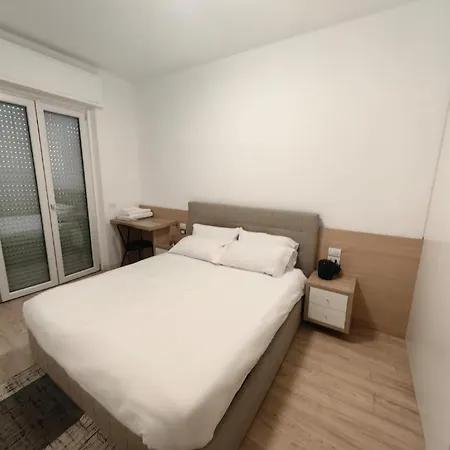 Cenisio 2 * 밀라노